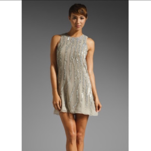 NWT PARKER Beaded Sequin Crew Neck Mini Shift Dress Tan Size M 100% Silk - Picture 2 of 13